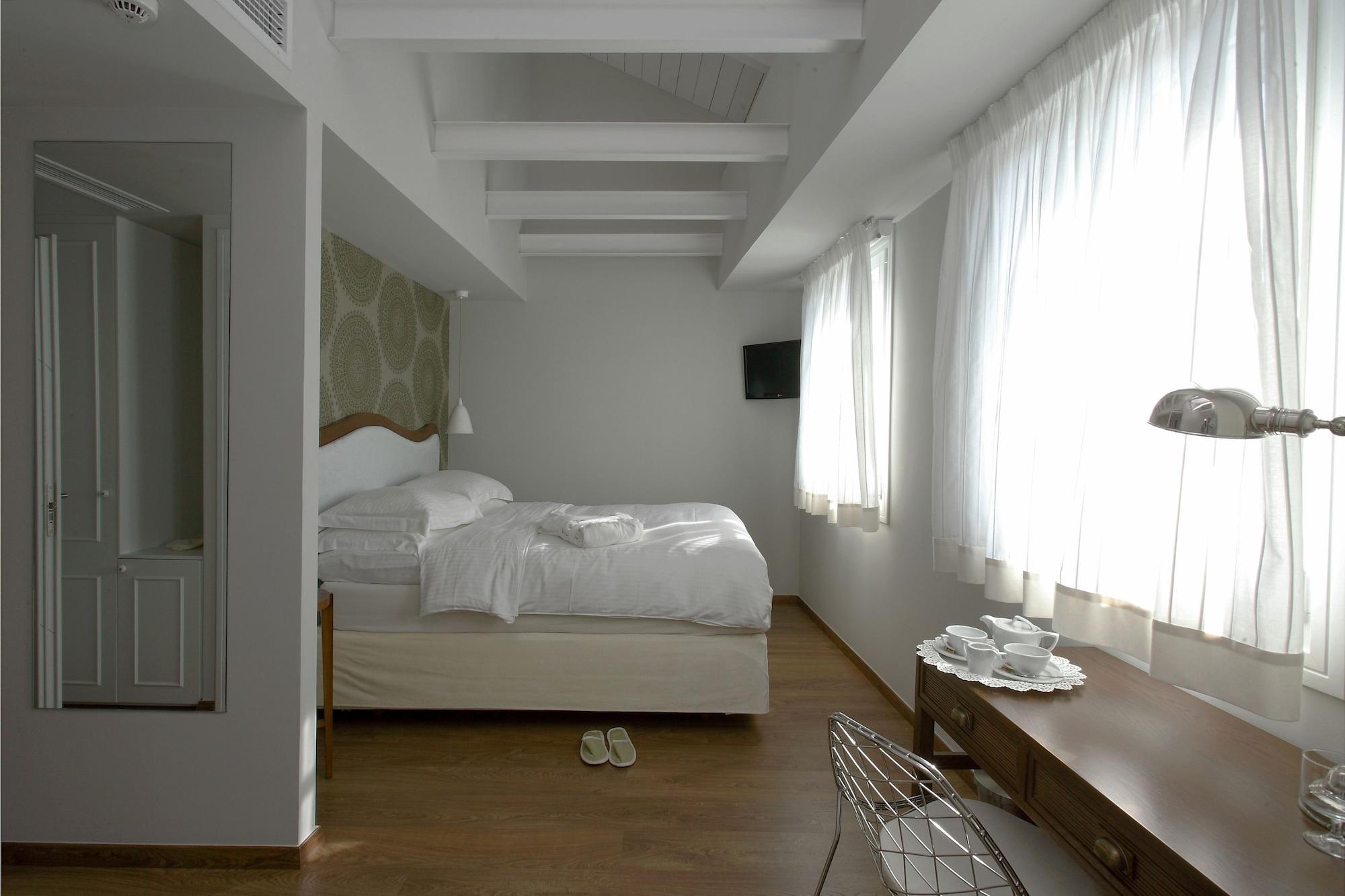 Hotel Metropolis Janina Zewnętrze zdjęcie
