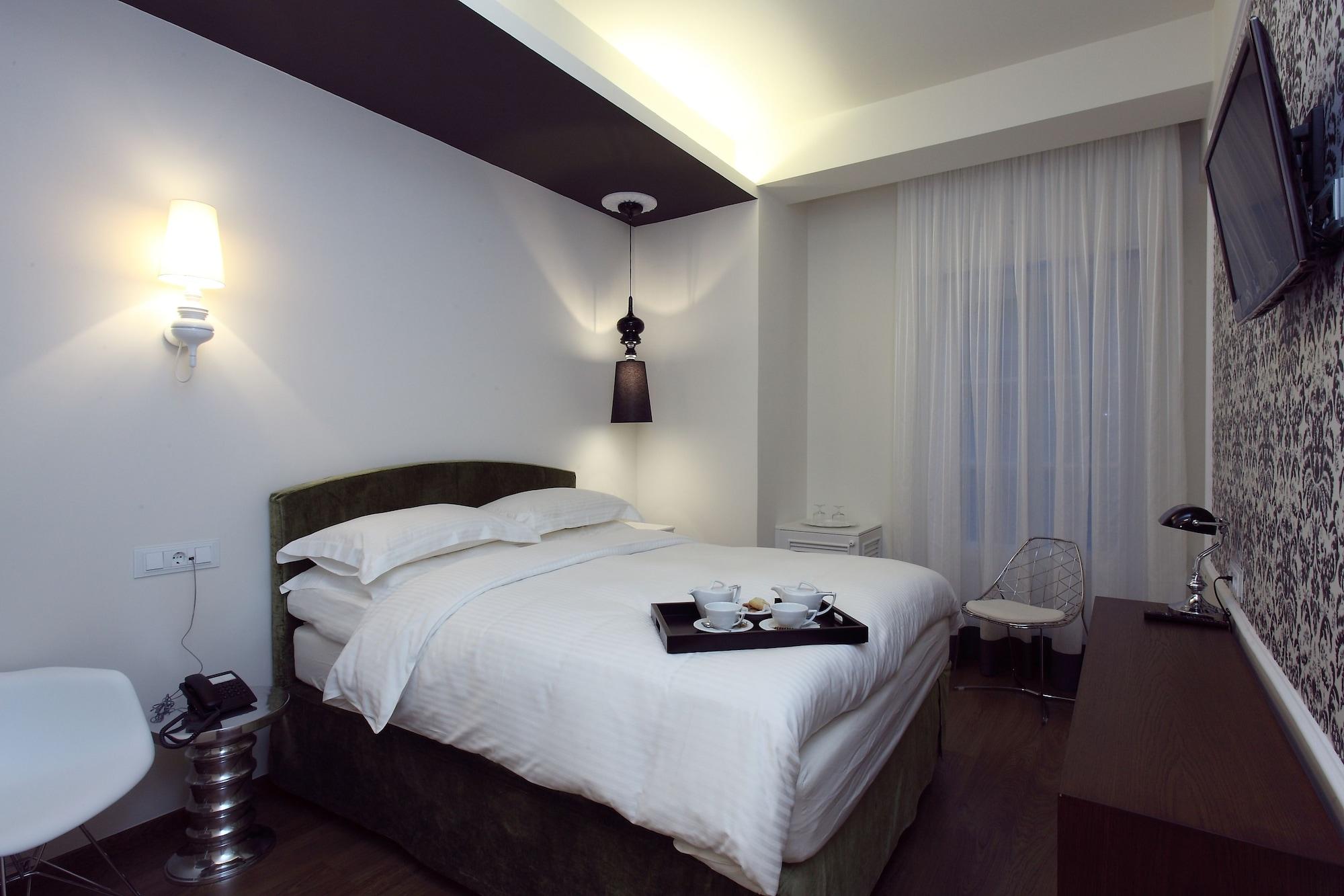 Hotel Metropolis Janina Zewnętrze zdjęcie